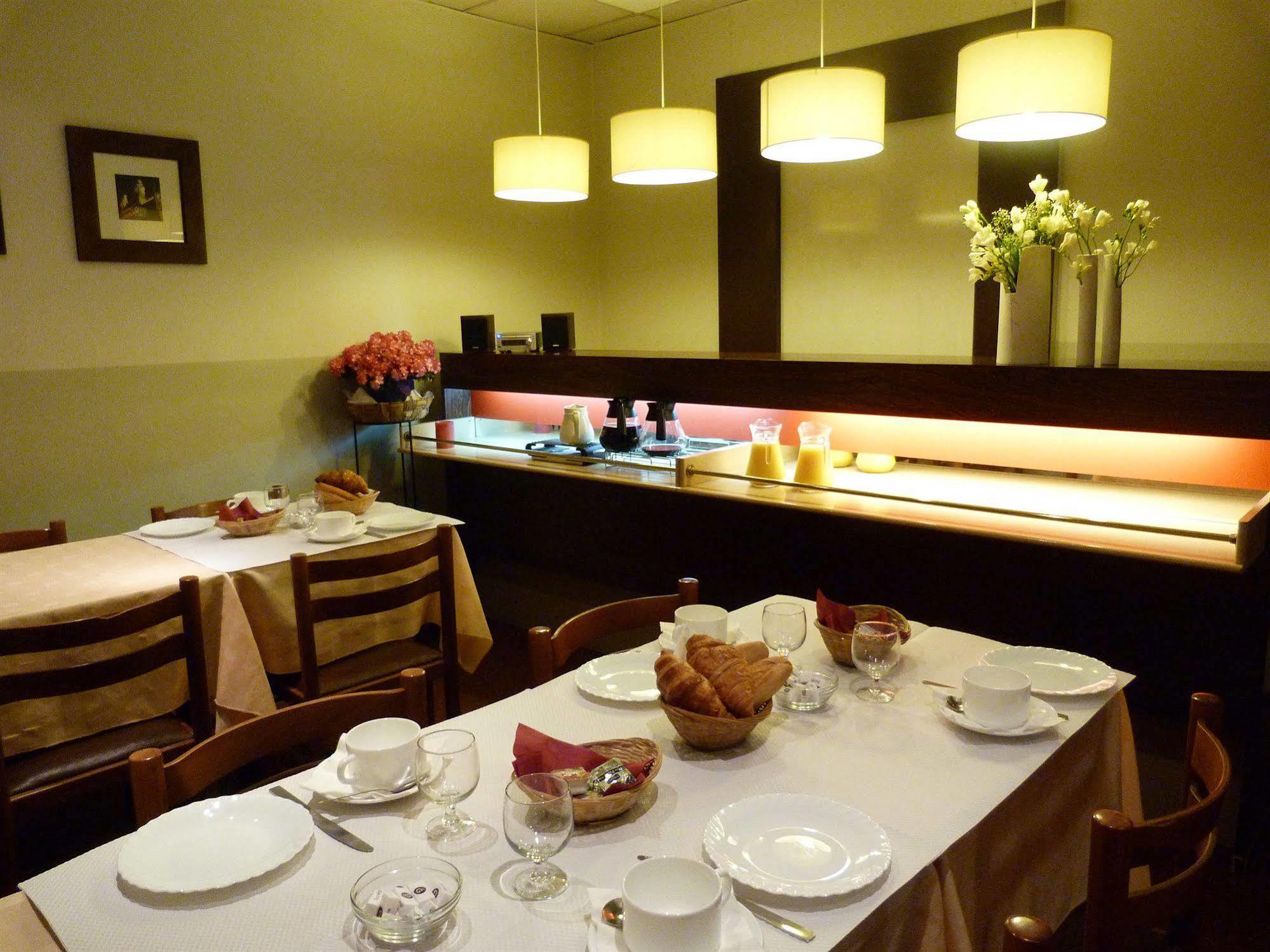 ניס Hotel Annexe מראה חיצוני תמונה